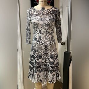 NWOT Komarov Floral Lace-Overlay Long Sleeve Midi Dress in Black/Grey and White